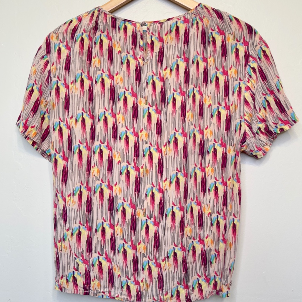 bimba & lola | Abstract Print Lightweight Silky Short Sleeve Detail Blouse - Picture 4 of 14
